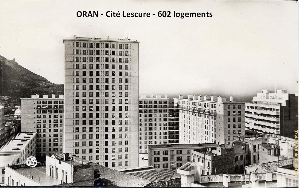 19- Cite Lescure.jpg
